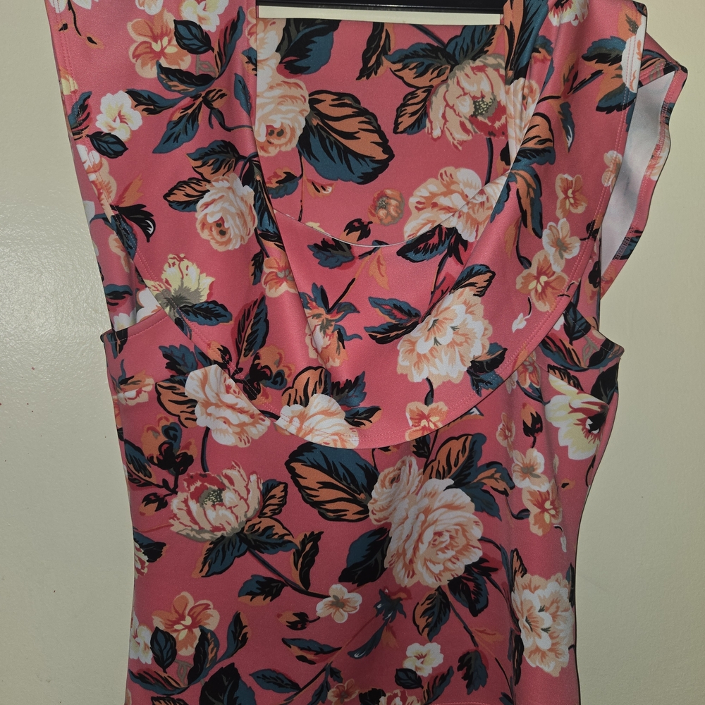 BOLD elements Floral Multicolor Garment Top & Skirt
